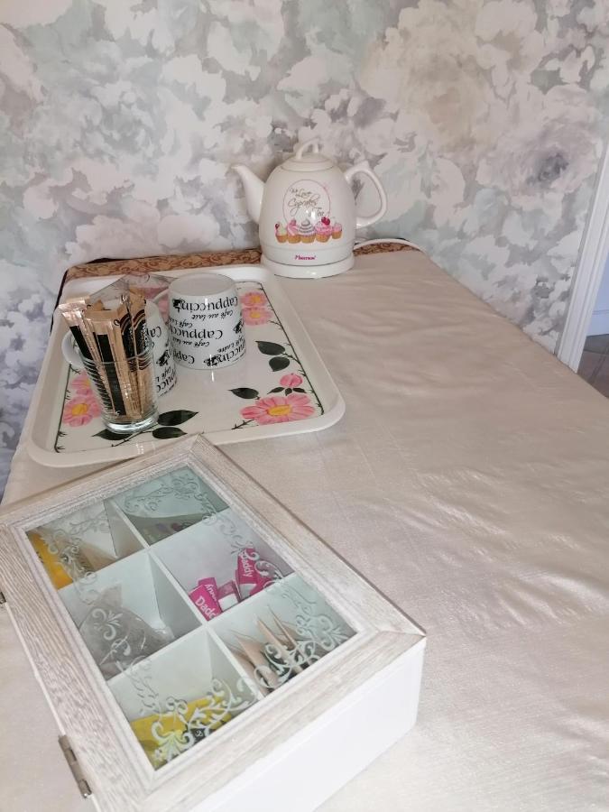 Chambre D'Hotes Esprit De Famille Landreville 外观 照片