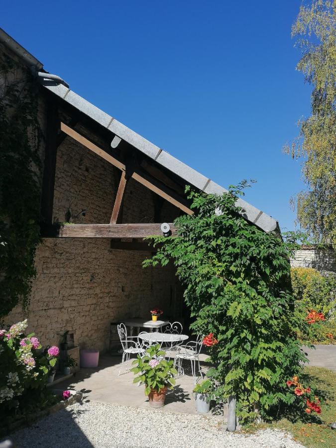 Chambre D'Hotes Esprit De Famille Landreville 外观 照片